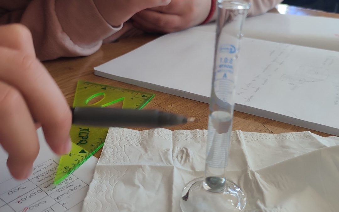 Часови физике су наш мали тренутак за показивање креативности и снаге коју носи наука у себи!